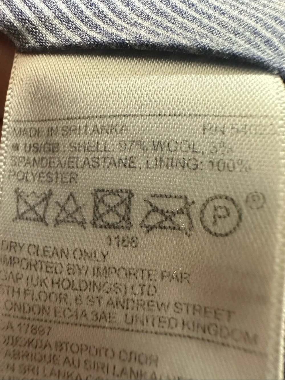 Banana Republic men’s size 38 slim fit‎ wool blend trousers
